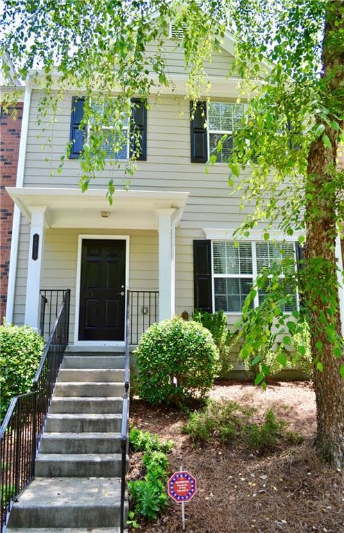 2 bedroom, 1,760 sq ft townhouse sold at 1313 Rocking Chair Court, Woodstock, GA 30188