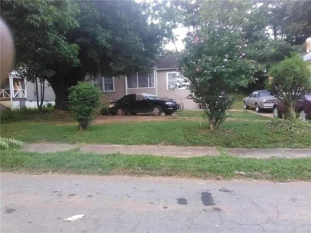 2 bedroom, 904 sq ft single family residence sold at 974 Estes Drive, Atlanta, GA 30310