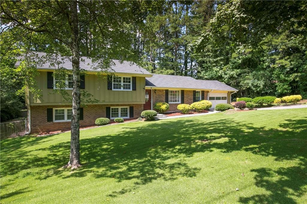 4 bedroom, 1,606 sq ft single family residence sold at 5295 Orange Drive, Atlanta, GA 30331