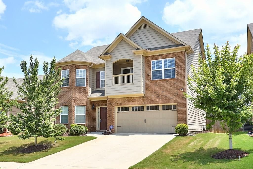 3605 Fallen Oak Lane, Buford, GA 30519 — most recent listing photo