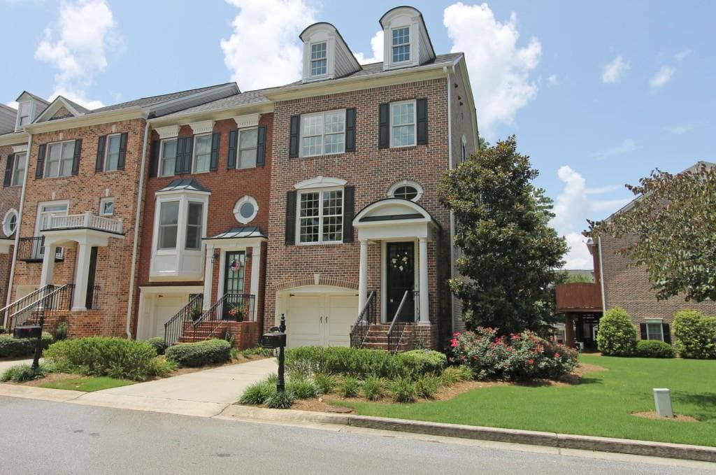 5800 Waters Edge Trail 5800, Roswell, GA 30075 — most recent listing photo
