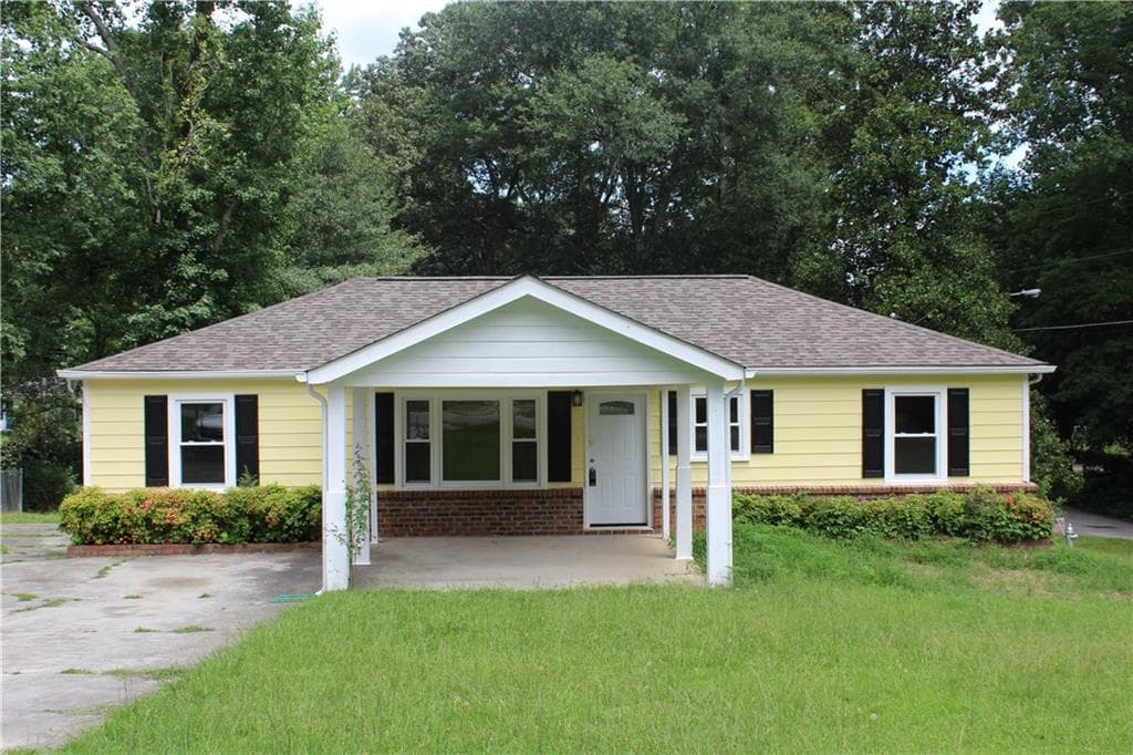 6321 Sweetbriar Drive, Mableton, GA 30126 — most recent listing photo