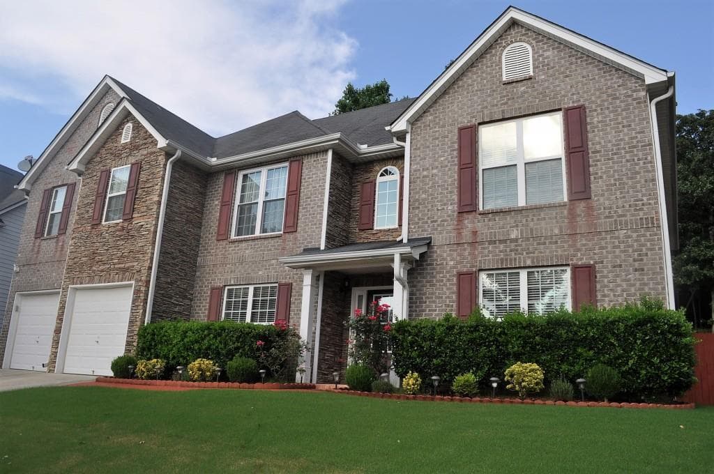 5559 Pleasant Woods Drive, Flowery Branch, GA 30542 — most recent listing photo