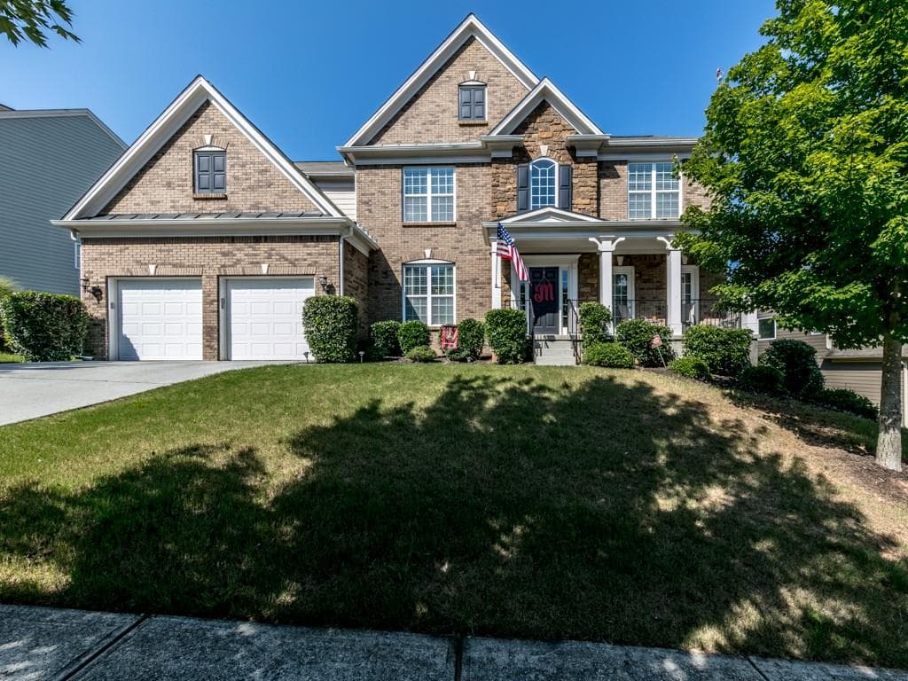 5 bedroom, 2,928 sq ft single family residence sold at 126 Edgewater Trail, Canton, GA 30115