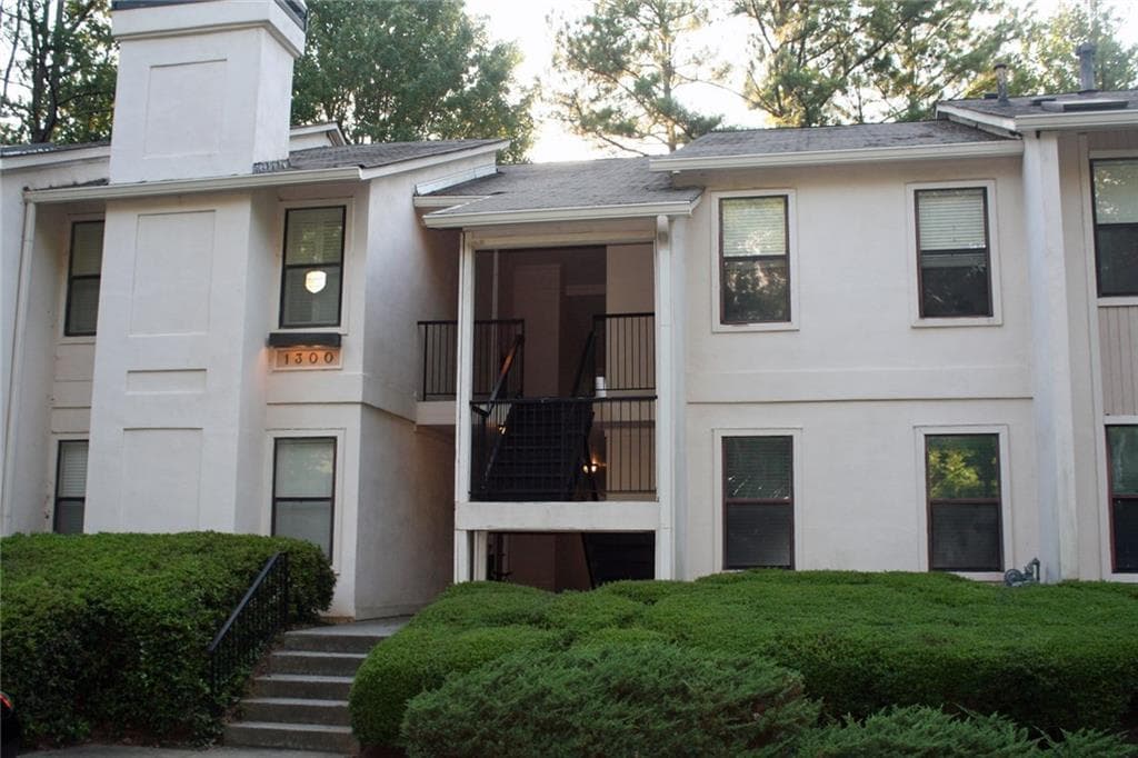 1308 Old Hammond Chase, Atlanta, GA 30350 — most recent listing photo