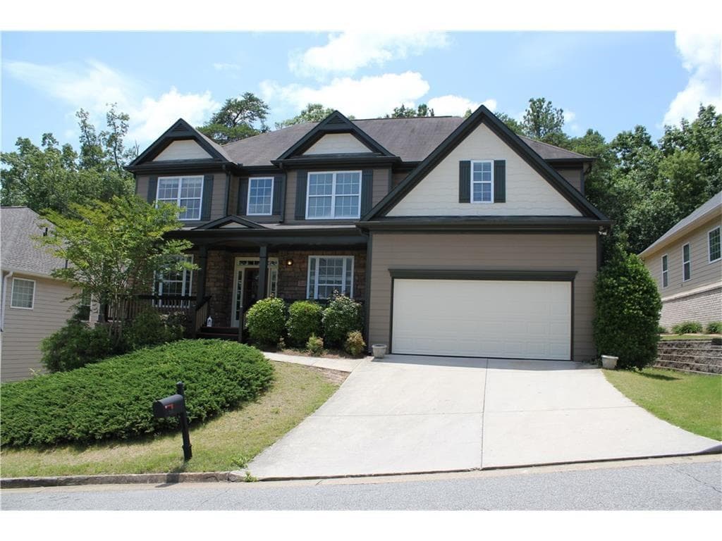 5 bedroom, 3,018 sq ft single family residence sold at 716 Crimson Morning View, Canton, GA 30114