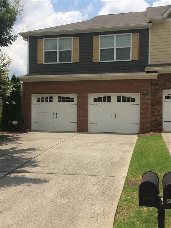 4553 NW Rainier Way, Acworth, GA 30101 — most recent listing photo