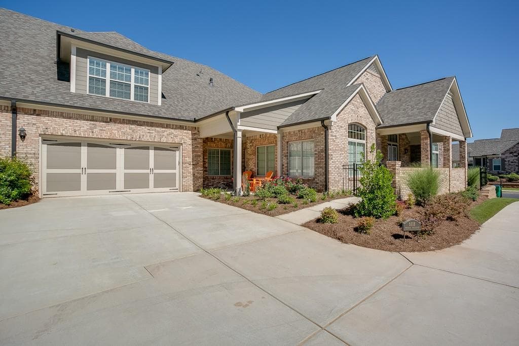 6118 Brookhaven Circle 2021, Johns Creek, GA 30097 — most recent listing photo
