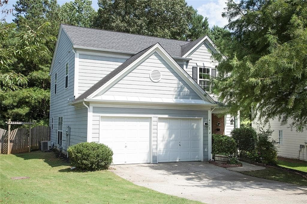 3 bedroom, 1,976 sq ft single family residence sold at 4112 Glenaire Way, Acworth, GA 30101