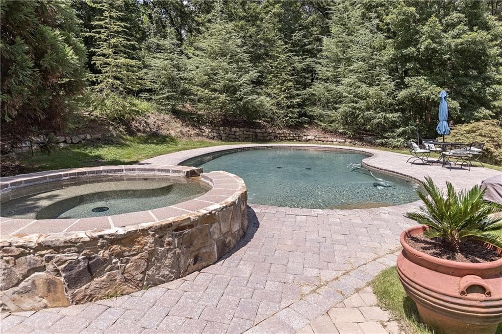 4 bedroom, 3,234 sq ft single family residence sold at 1624 Clark Lake Drive, Acworth, GA 30102