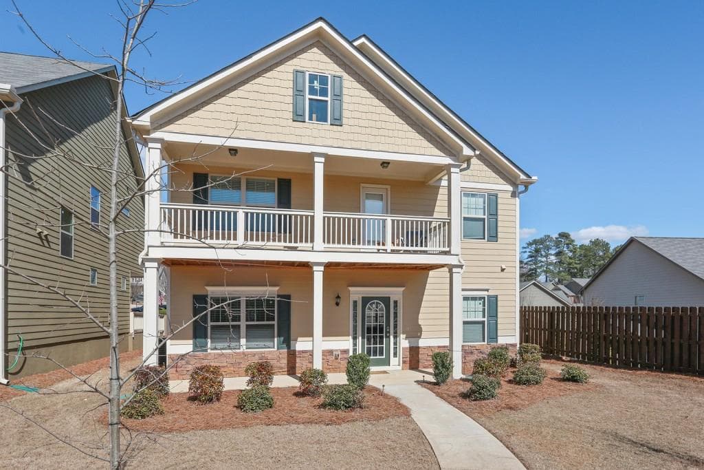 4 bedroom, 2,650 sq ft single family residence sold at 307 Montgomery Way, Woodstock, GA 30188