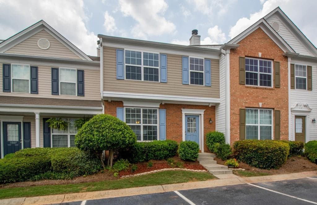 1009 Annazanes Court, Alpharetta, GA 30004 — most recent listing photo
