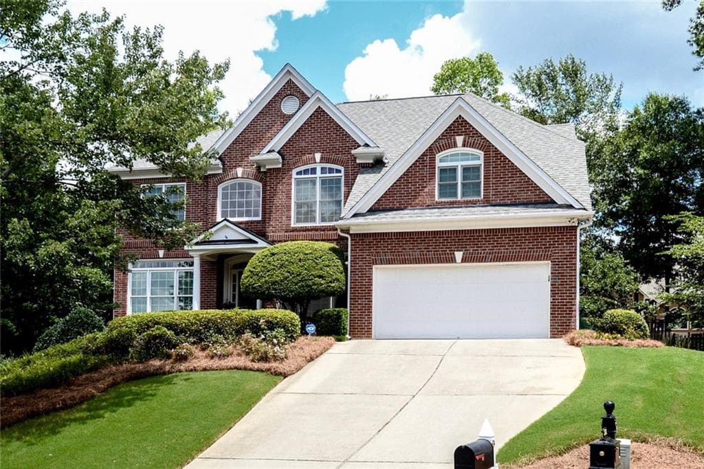 5 bedroom single family residence sold at 5223 Forest View Circle, Mableton, GA 30126