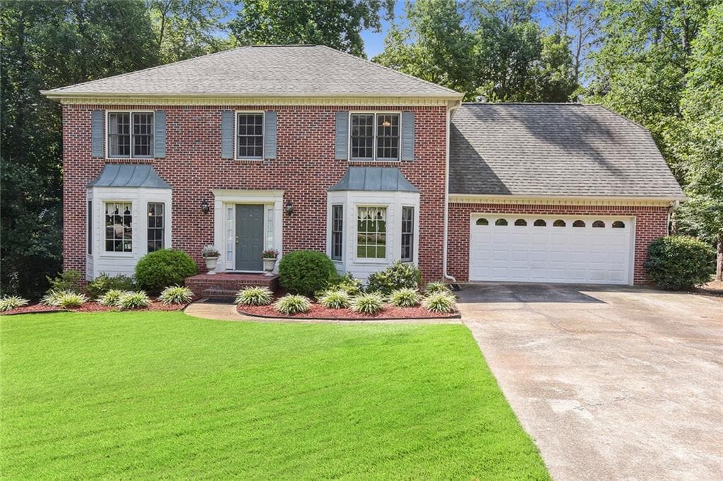 4 bedroom, 2,462 sq ft single family residence sold at 3291 Brackenridge Trail, Kennesaw, GA 30152