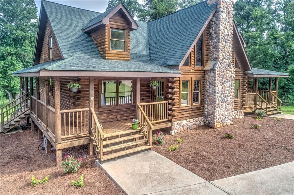 6707 Victory Drive, Acworth, GA 30102 — most recent listing photo
