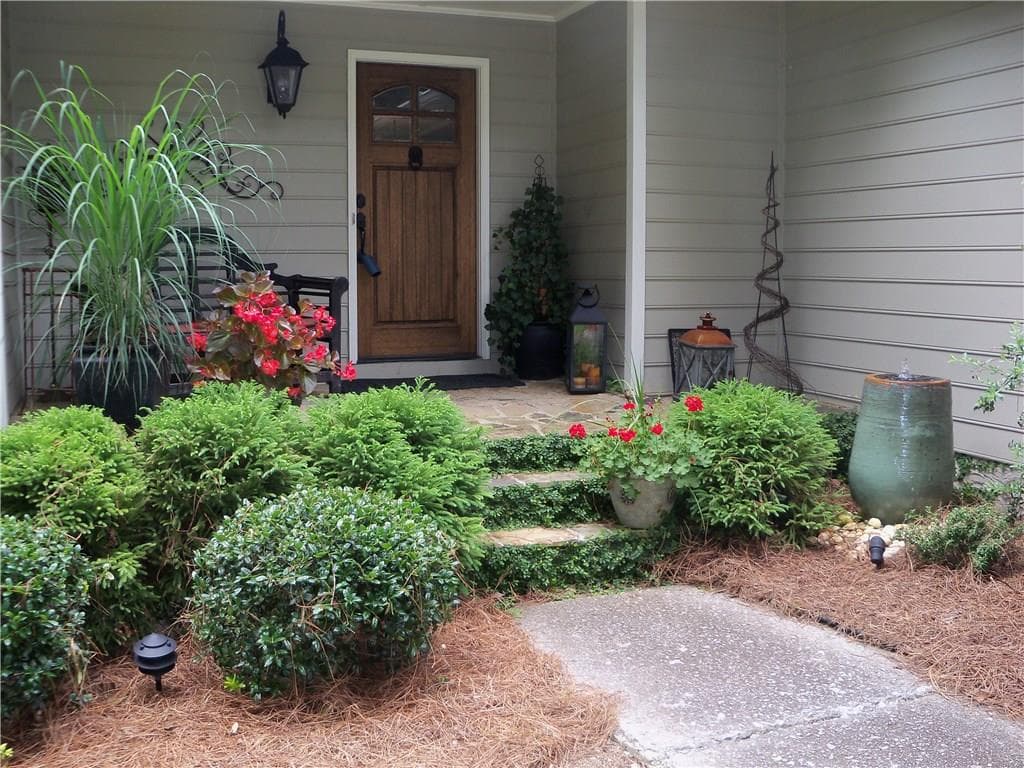 1739 Ridgedale Drive, Snellville, GA 30078 — most recent listing photo