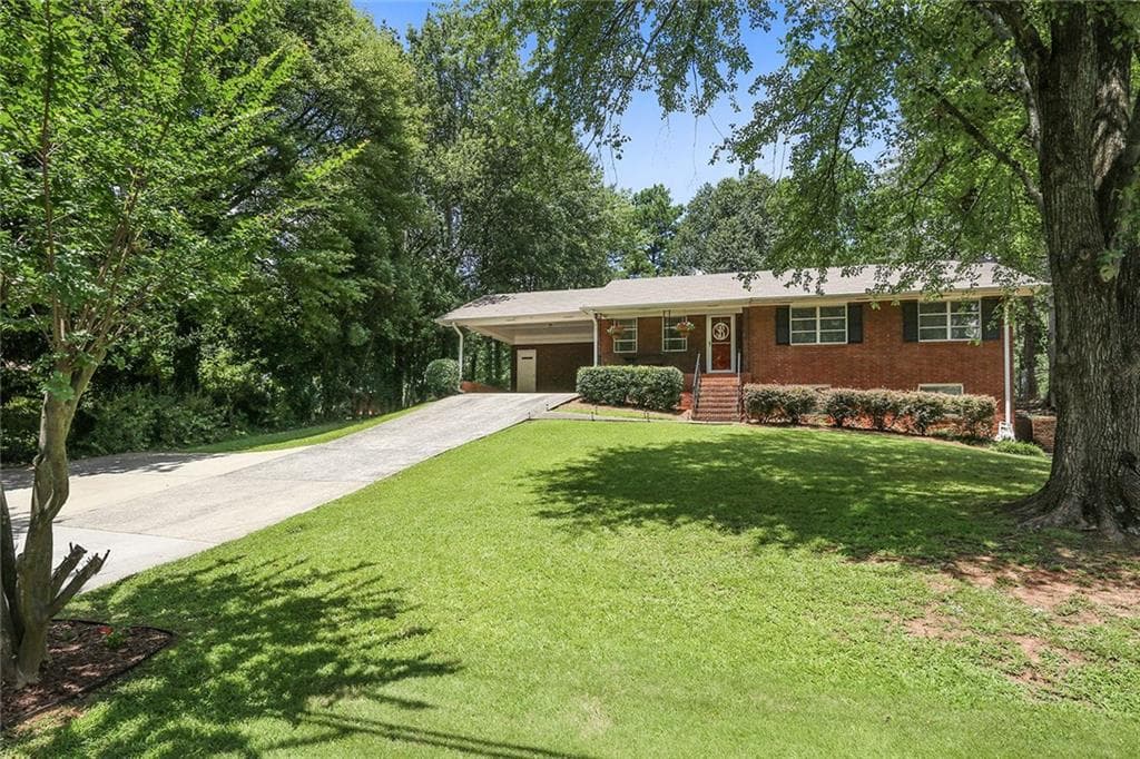 4 bedroom single family residence sold at 701 Highview Drive, Smyrna, GA 30082