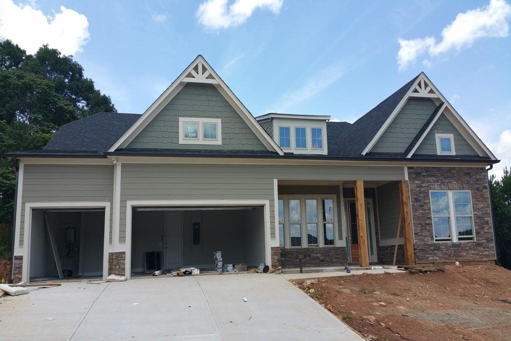 4 bedroom, 2,358 sq ft single family residence sold at 303 Falling Leaf Lane, Canton, GA 30115