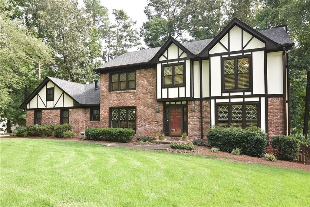 2740 Roxburgh Drive, Roswell, GA 30076 — most recent listing photo