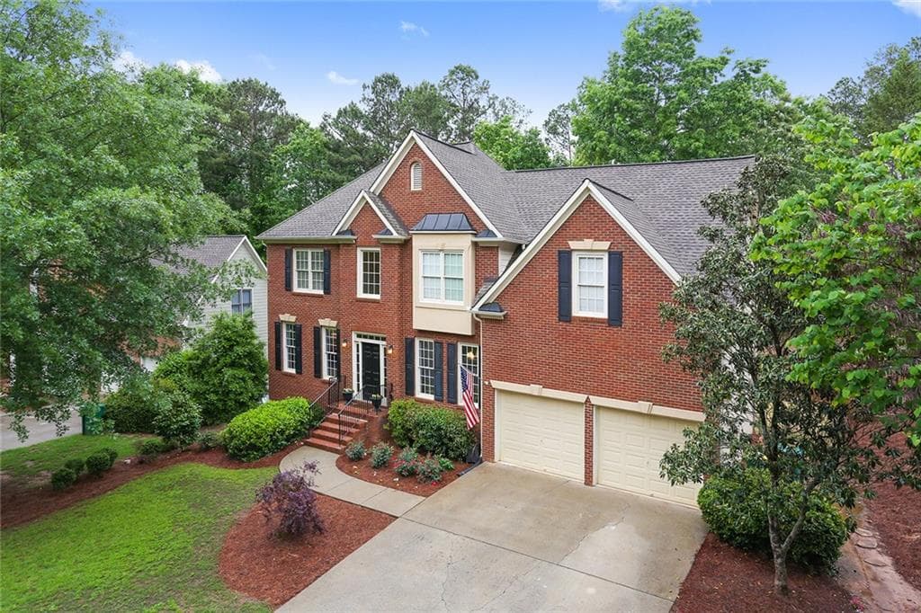 4 bedroom, 3,567 sq ft single family residence sold at 809 Valley Drive, Canton, GA 30114