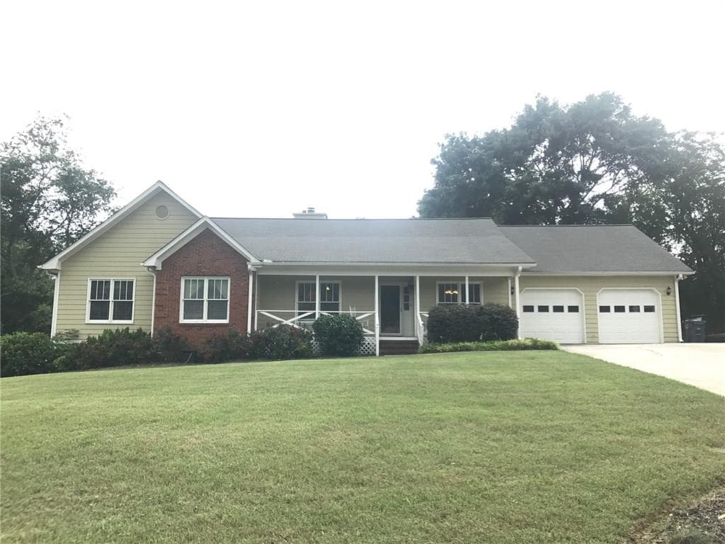2290 Roxboro Drive, Snellville, GA 30078 — most recent listing photo