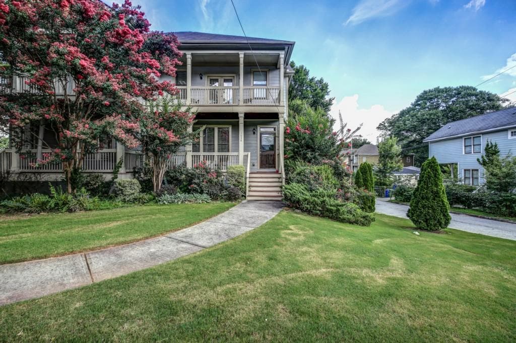 3 bedroom, 1,692 sq ft townhouse sold at 1048 Wylie Street, Atlanta, GA 30316