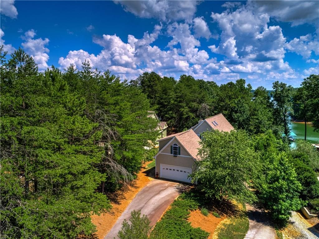 3180 Alenes Drive, Gainesville, GA 30506 — most recent listing photo