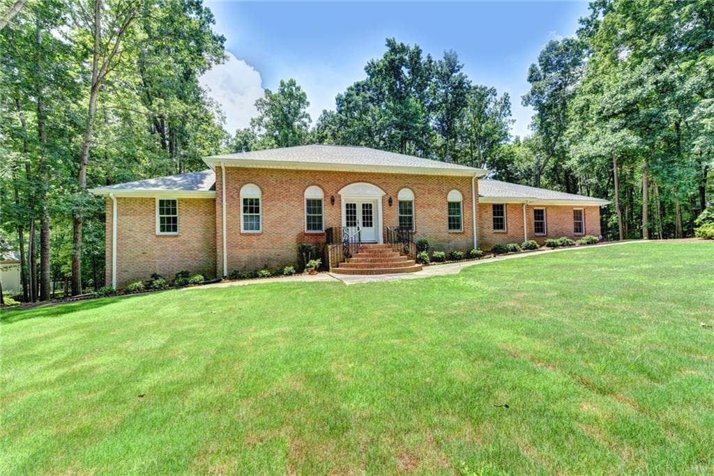 210 Link Court, Johns Creek, GA 30022 — most recent listing photo