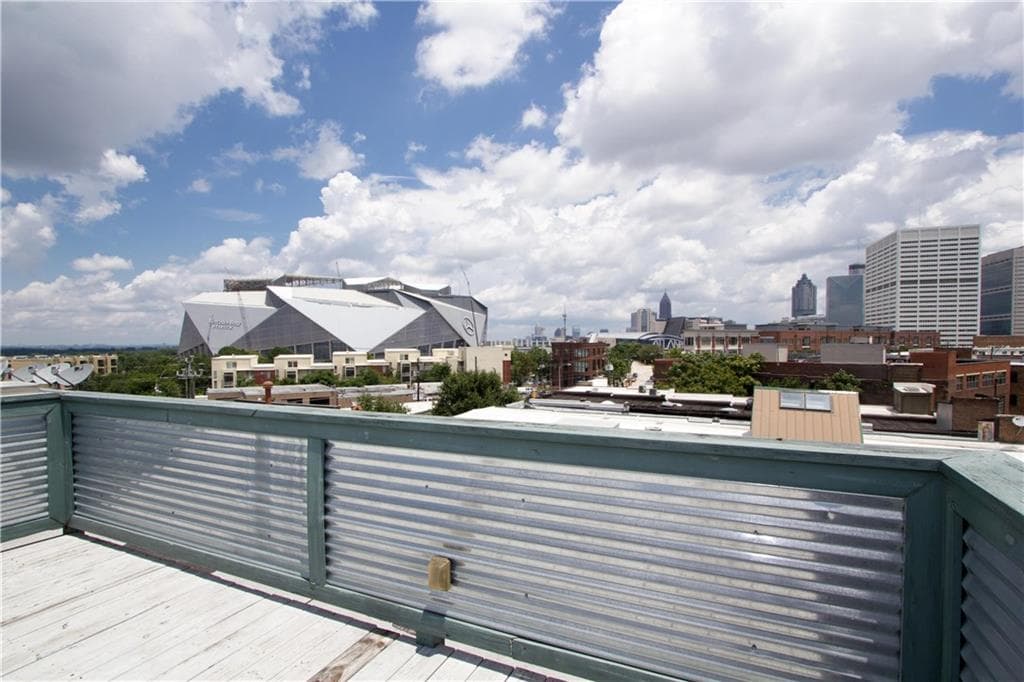 1 bedroom, 1,106 sq ft condominium sold at 150 Walker Street 5, Atlanta, GA 30313