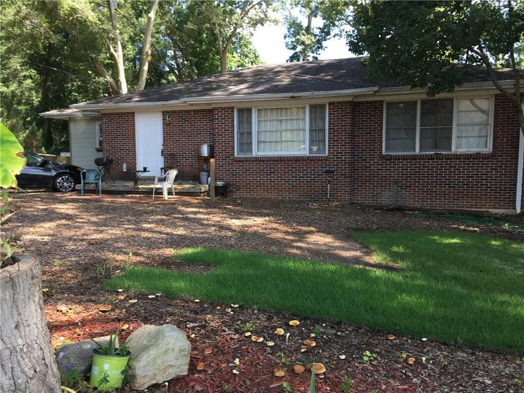 148 Hill Street, Roswell, GA 30075 — most recent listing photo