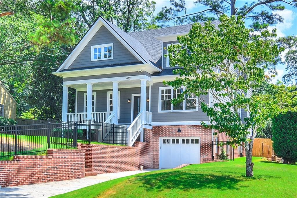 4 bedroom, 3,200 sq ft single family residence sold at 439 Pensdale Road, Decatur, GA 30030
