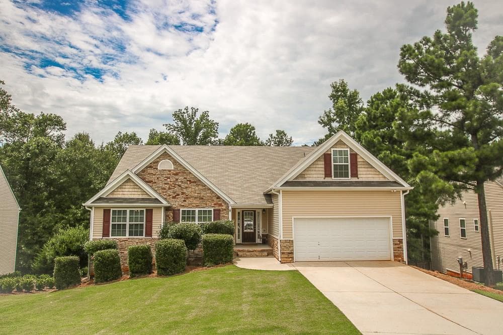 4624 WHITE HORSE Drive, Braselton, GA 30517 — most recent listing photo