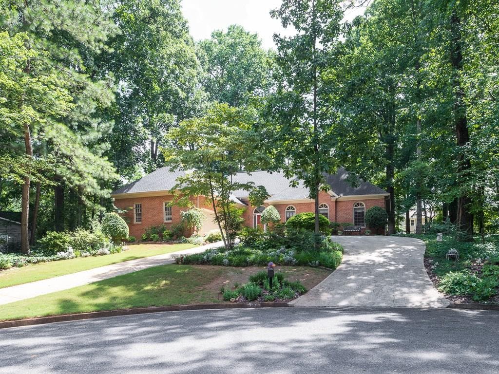 120 Hedge Lawn Trail, Alpharetta, GA 30004 — most recent listing photo