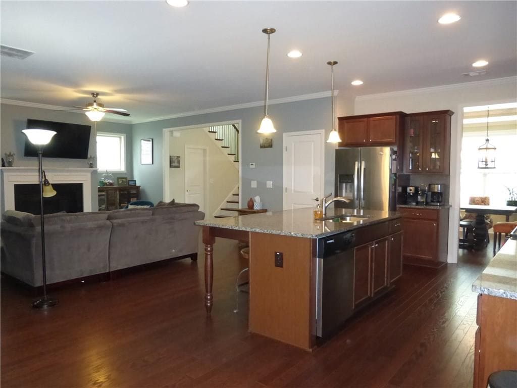 721 Park Manor Drive, Smyrna, GA 30082 — most recent listing photo