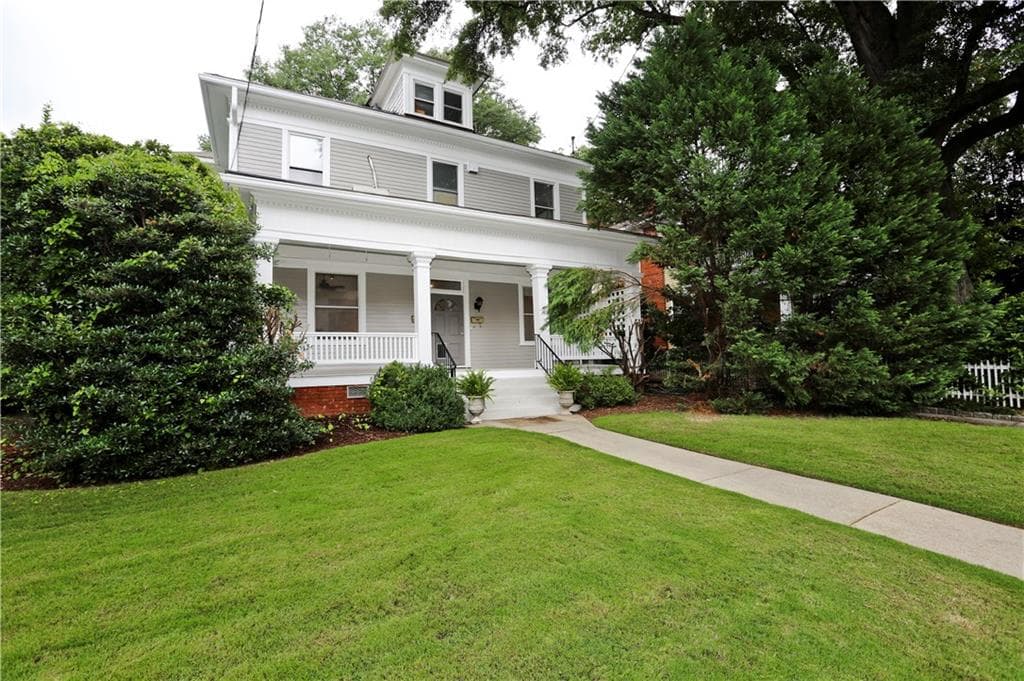 10 bedroom single family residence sold at 750 Piedmont Avenue, Atlanta, GA 30308
