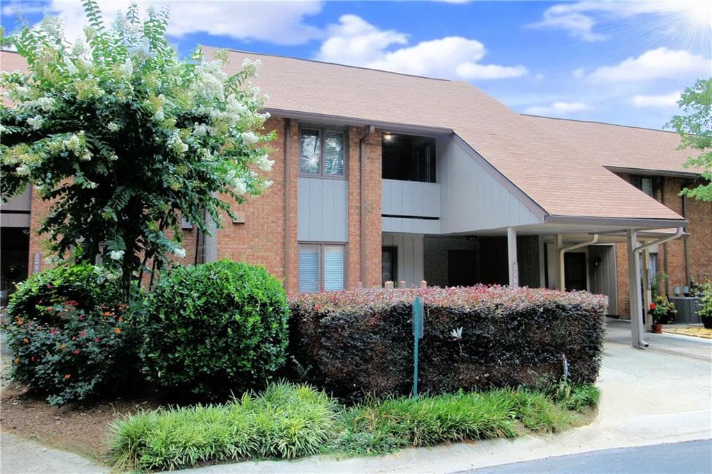3280 Clairmont North, Brookhaven, GA 30329 — most recent listing photo