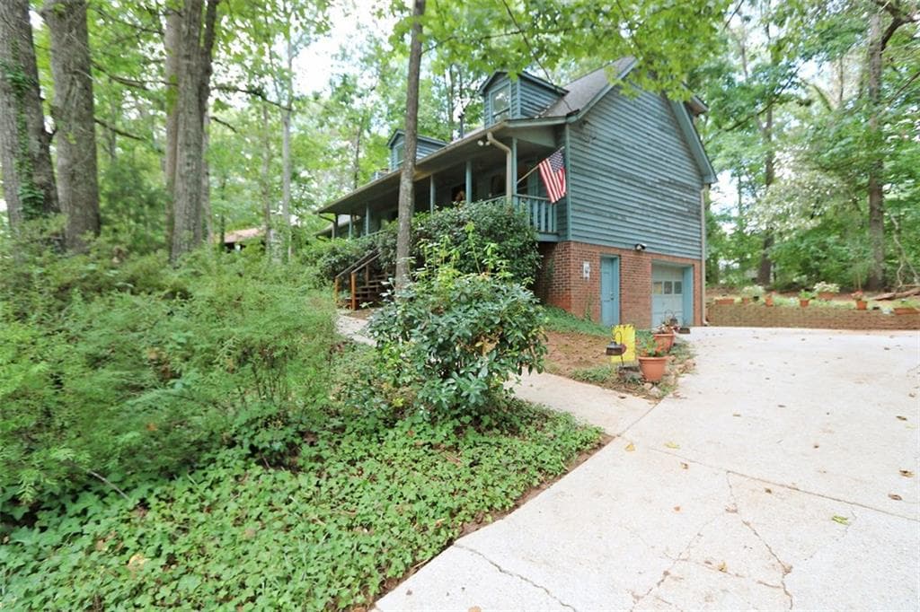 4101 Oak Stone Drive, Douglasville, GA 30135 — most recent listing photo
