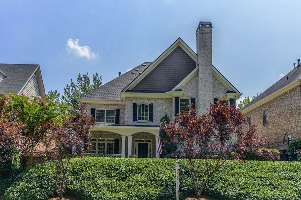 4 bedroom, 3,704 sq ft single family residence sold at 2312 Briarcliff Commons, Atlanta, GA 30345