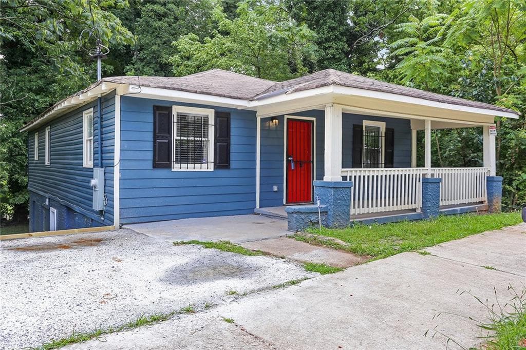 3 bedroom, 1,236 sq ft single family residence sold at 1108 Welch Street, Atlanta, GA 30310