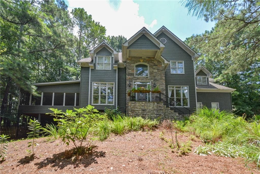 4 bedroom, 2,295 sq ft single family residence sold at 619 Pine Terrace, Canton, GA 30114