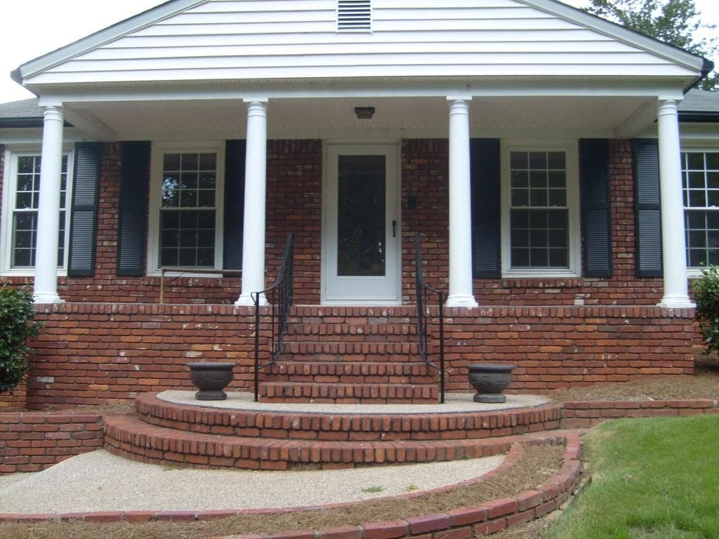 981 Reed Road, Smyrna, GA 30082 — most recent listing photo