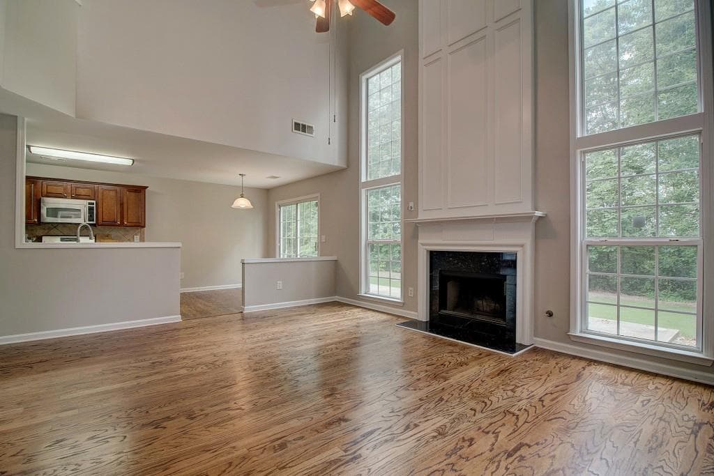 3 bedroom single family residence sold at 906 Wendlebury Court, Alpharetta, GA 30004