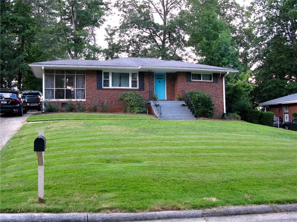 2 bedroom, 1,070 sq ft single family residence sold at 3678 Alpine Drive, Smyrna, GA 30082