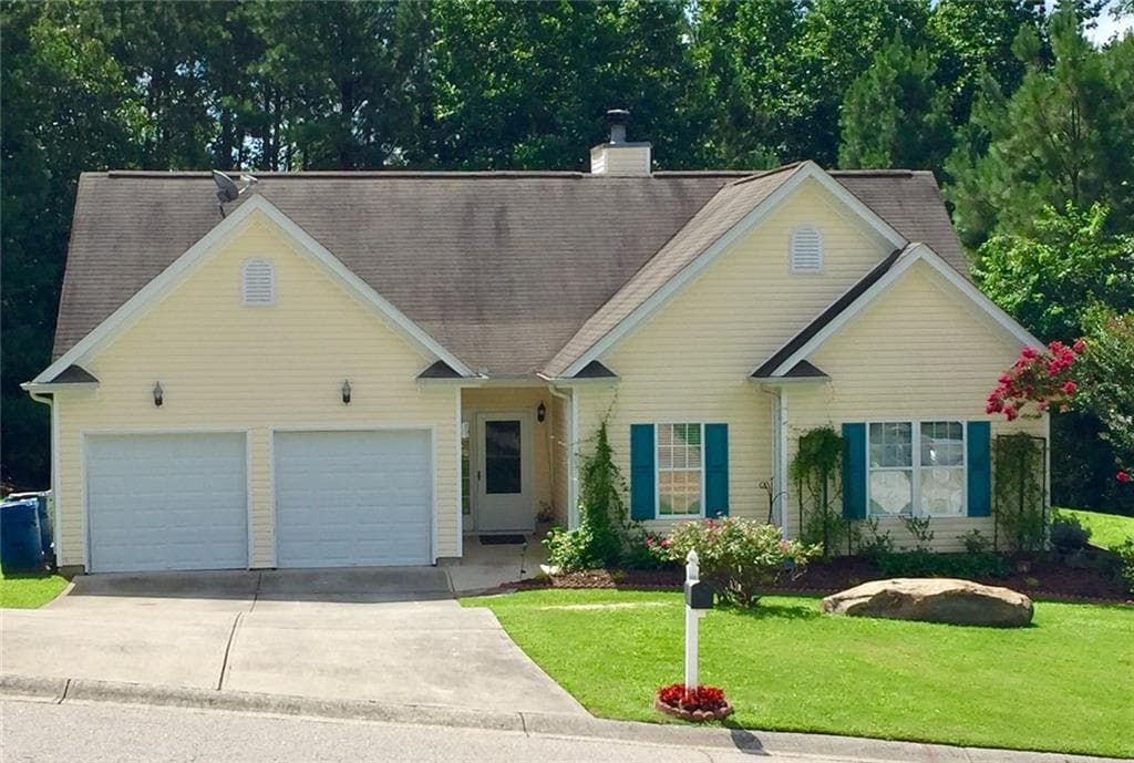 6279 Grand Fox Circle, Flowery Branch, GA 30542 — most recent listing photo