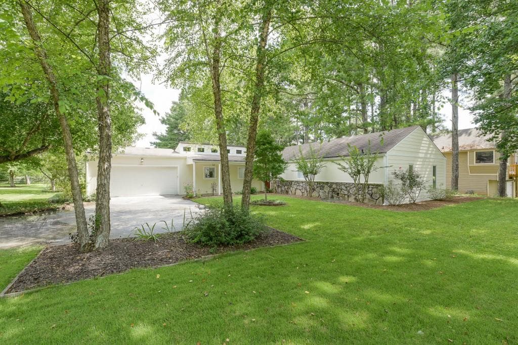 4216 Meadow Way, Marietta, GA 30066 — most recent listing photo