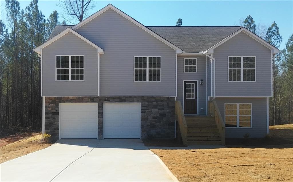 5 bedroom single family residence sold at 3324 Silver Ridge Drive, Gainesville, GA 30507