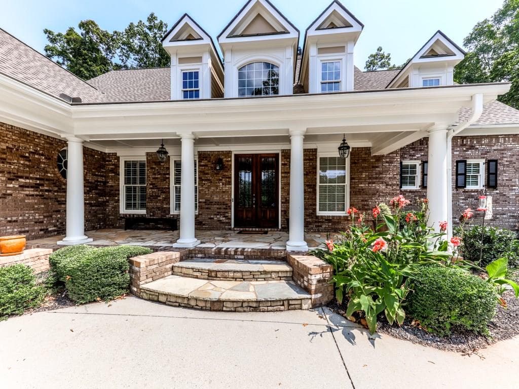 608 Ashford Estates Avenue, Canton, GA 30115 — most recent listing photo