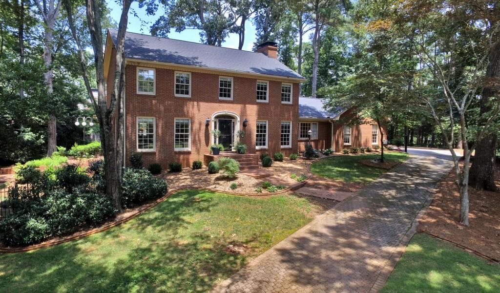 4 bedroom, 3,616 sq ft single family residence sold at 40 Wolverton Court, Stone Mountain, GA 30087