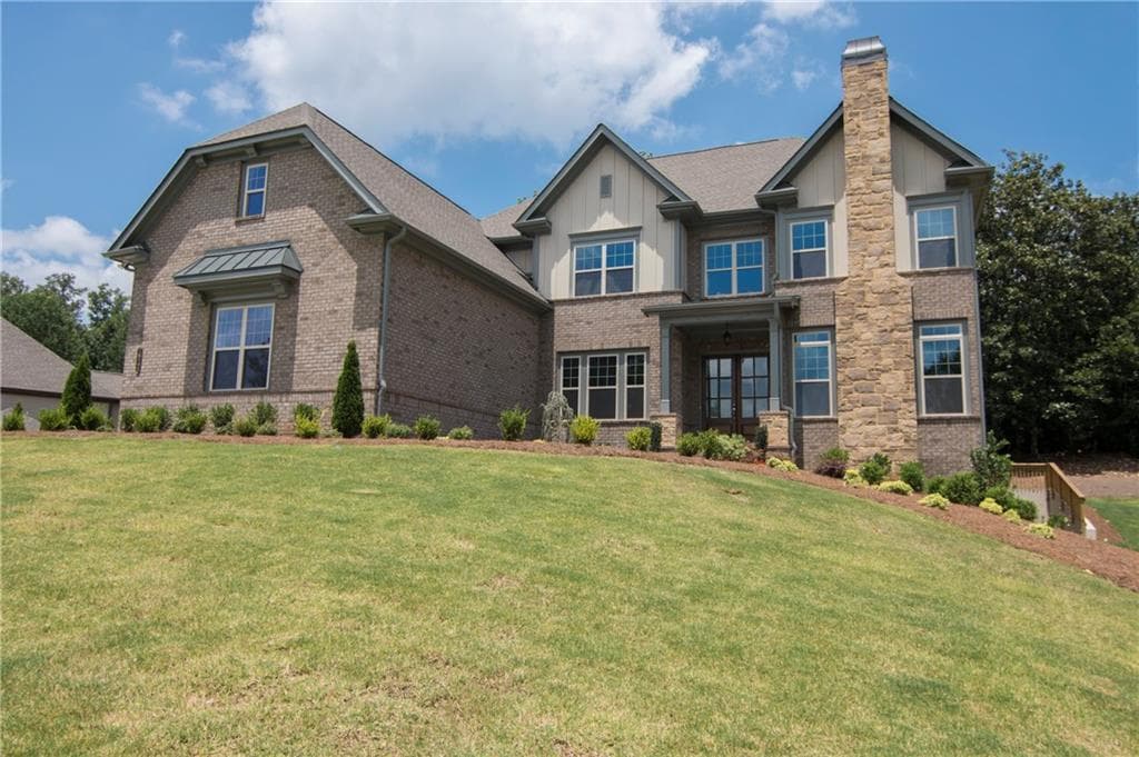 5 bedroom, 5,185 sq ft single family residence sold at 16125 Grand Litchfield Drive, Roswell, GA 30075
