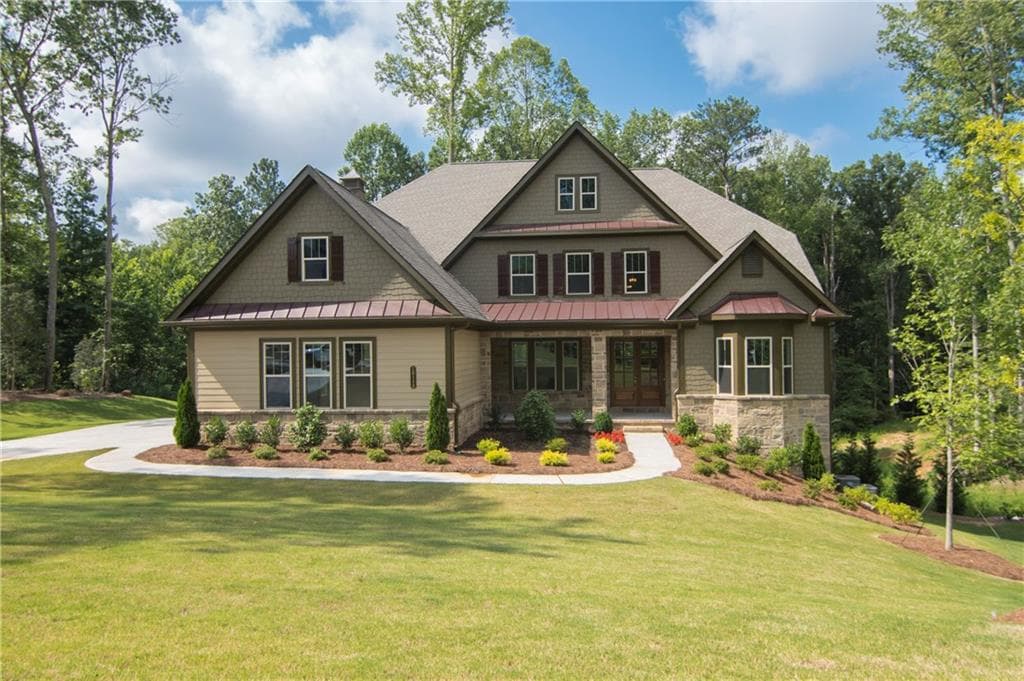 6 bedroom, 4,100 sq ft single family residence sold at 16140 Grand Litchfield Drive, Roswell, GA 30075